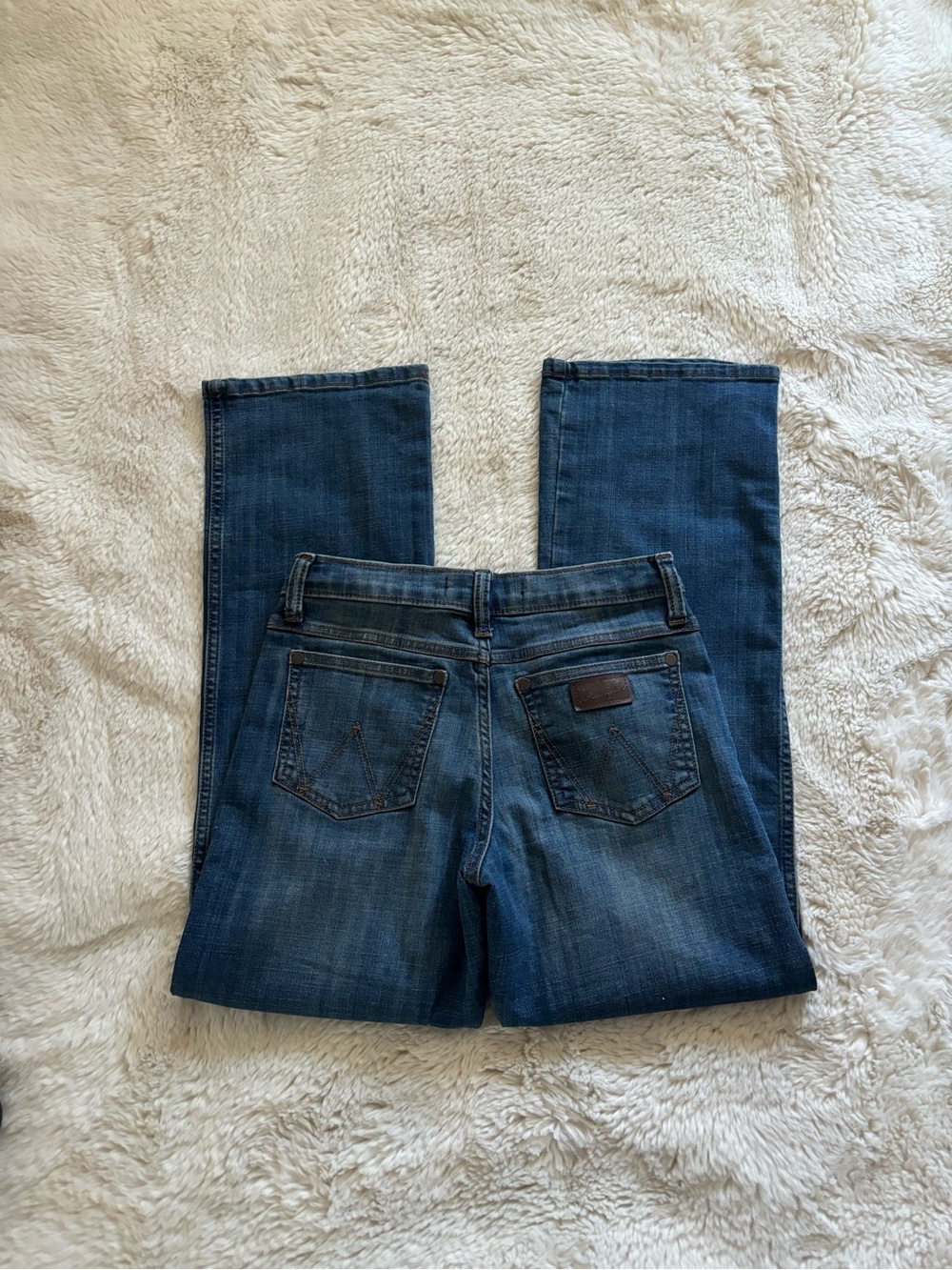 Wrangler Retro Relaxed Boot Cut Girls Jeans Size 14